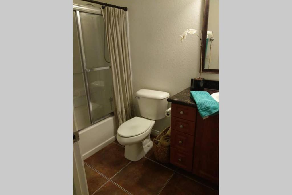 Departamento Completo En San Diego Hablamos Espanol Bagian luar foto