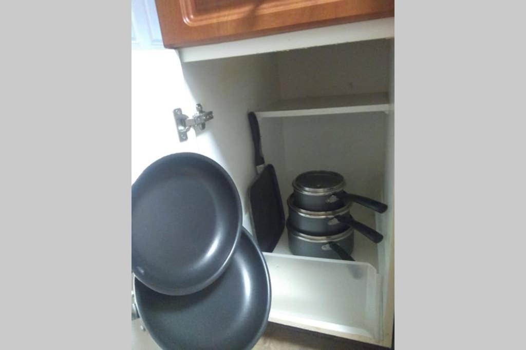 Departamento Completo En San Diego Hablamos Espanol Bagian luar foto