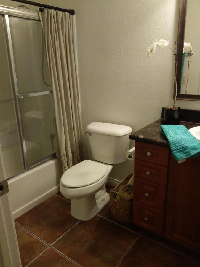 Departamento Completo En San Diego Hablamos Espanol Bagian luar foto