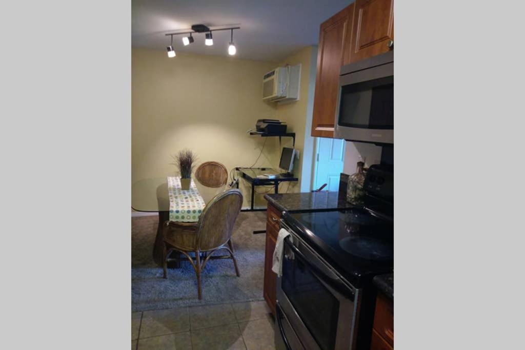 Departamento Completo En San Diego Hablamos Espanol Bagian luar foto